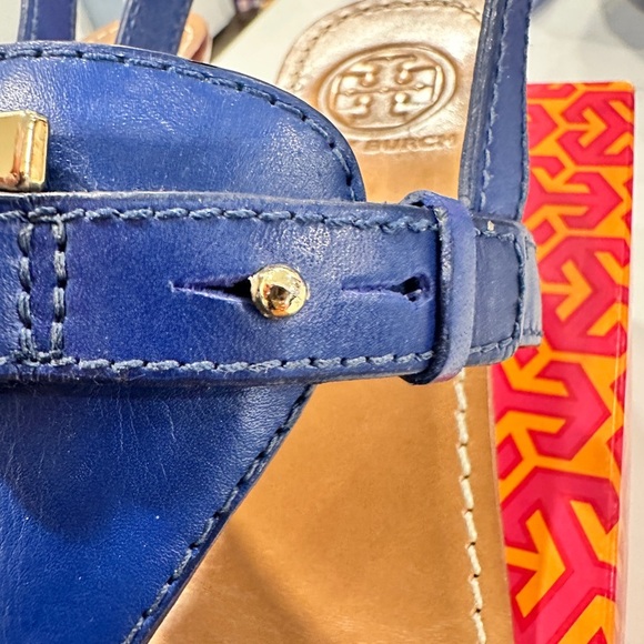 Tory Burch Royal Blue Casey Leather Sandals (Size 8) - Picture 6 of 13